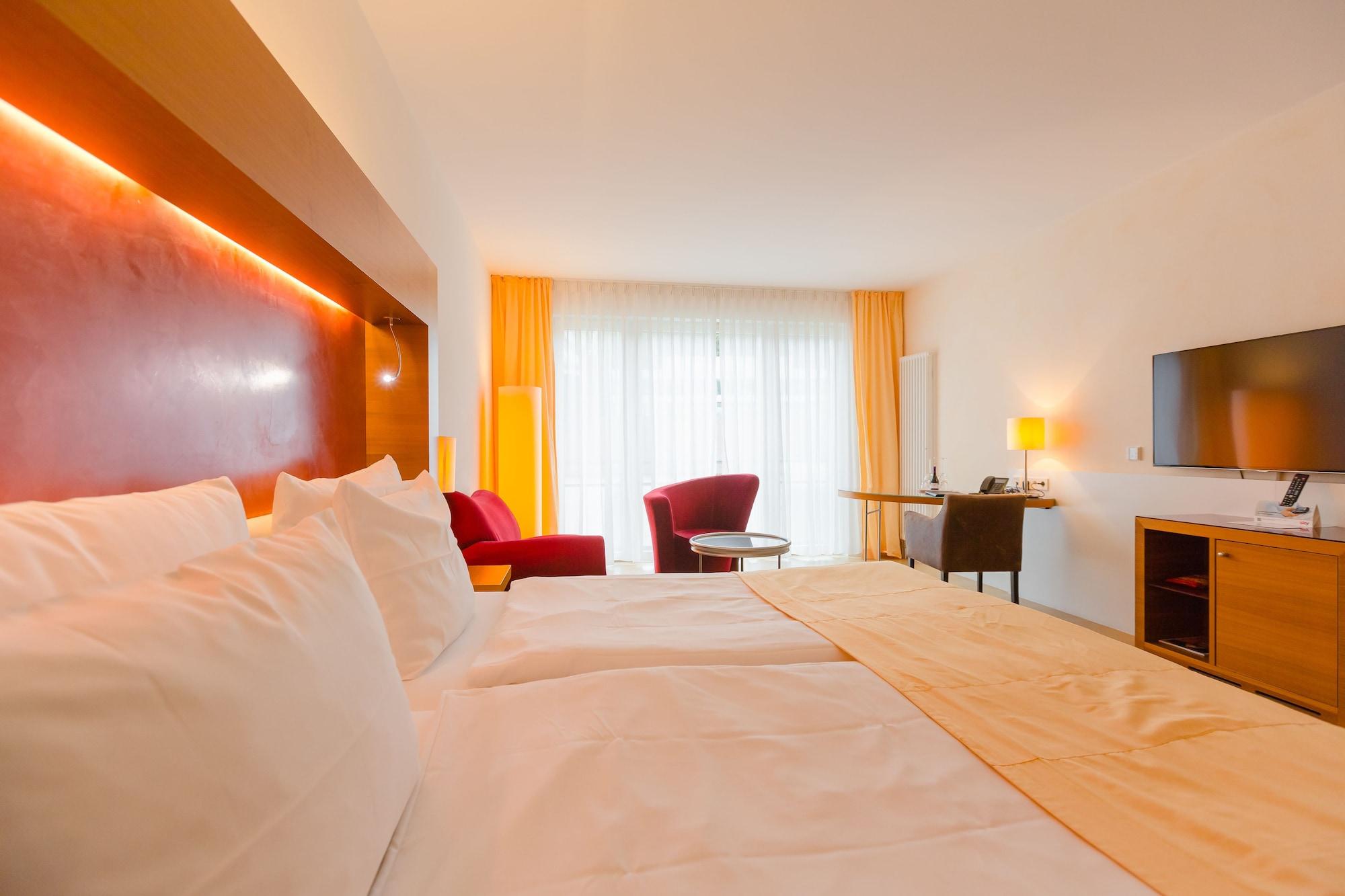 อควา เอาเรเลีย สวิเทนโฮเต็ล อัน เดน เทอร์เมิน Hotel บาเดน-บาเดน ภายนอก รูปภาพ
