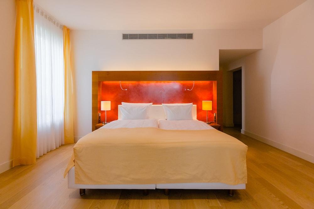 อควา เอาเรเลีย สวิเทนโฮเต็ล อัน เดน เทอร์เมิน Hotel บาเดน-บาเดน ภายนอก รูปภาพ