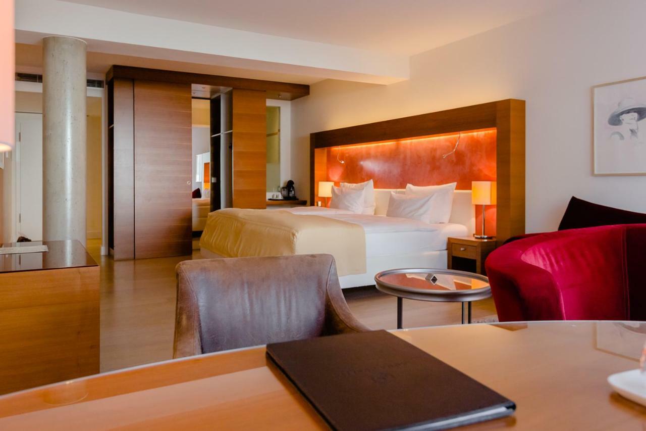 อควา เอาเรเลีย สวิเทนโฮเต็ล อัน เดน เทอร์เมิน Hotel บาเดน-บาเดน ภายนอก รูปภาพ