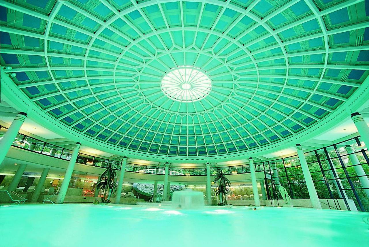 อควา เอาเรเลีย สวิเทนโฮเต็ล อัน เดน เทอร์เมิน Hotel บาเดน-บาเดน ภายนอก รูปภาพ
